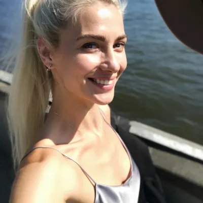 Анжела, 34